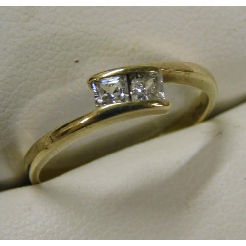 115 - 9ct Gold 2x stone ring - size N