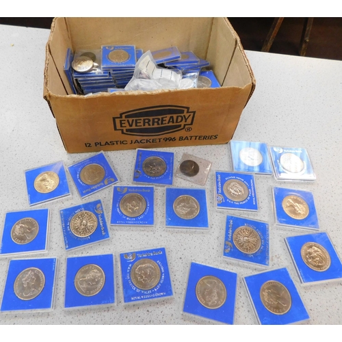 276 - Large box of coins inc 50+ crowns