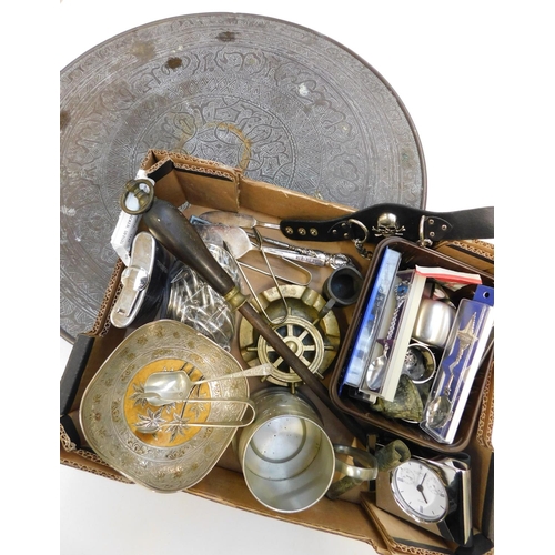 86 - Mixed items including metalware