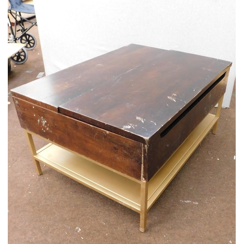 560 - Large cantilever side table