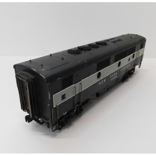 724 - Large model of railway rolling stock labelled New York Central 2405 approx 13