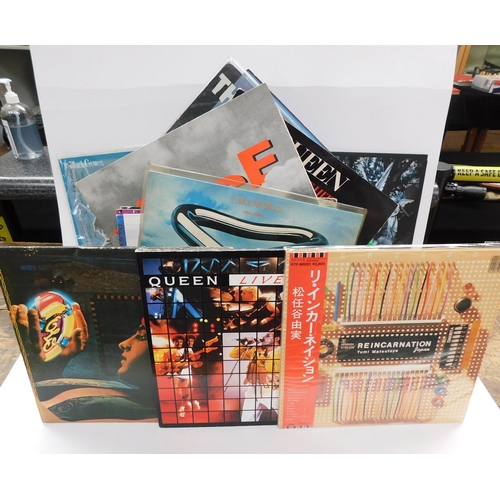 37 - Approx 75 mixed vinyl albums incl. Black Crows, Damned, Queen