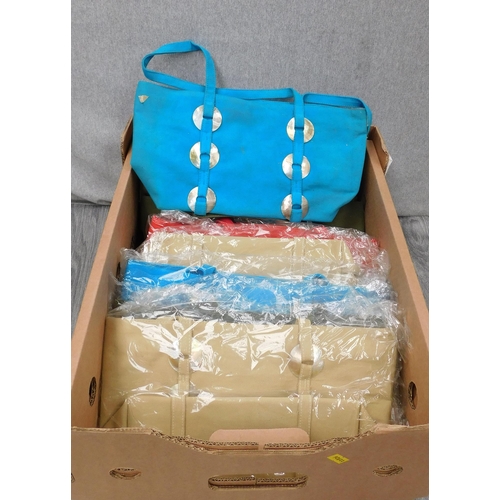 545 - Box of 10 new ladies bags