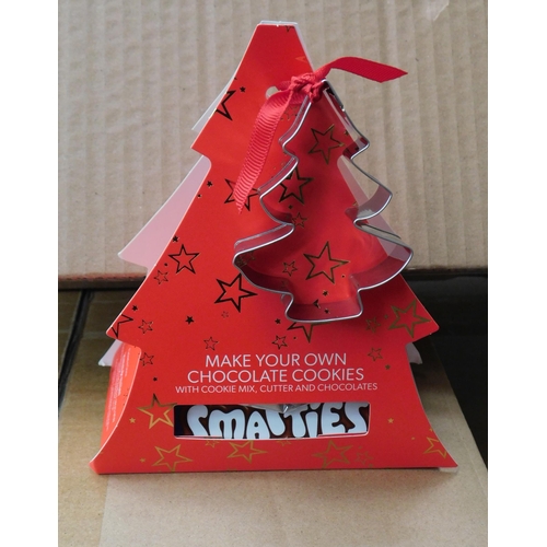 593 - 4x Boxes of 12x Smarties cookie making kits - best before 2/22