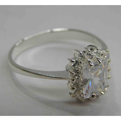 105 - Silver - white stone set ring