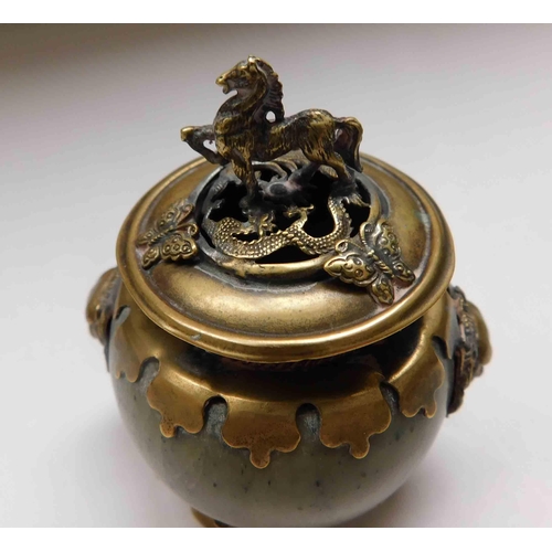 126 - Oriental style - incense burner