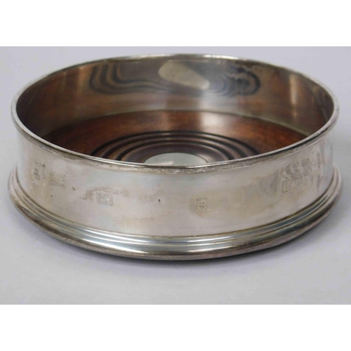 203 - Regency style - sterling silver bottle coaster - London hallmark