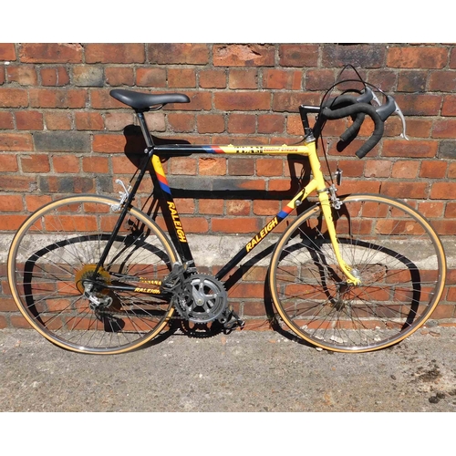 525 - Raleigh Banana road bike 12 speed - all original paint