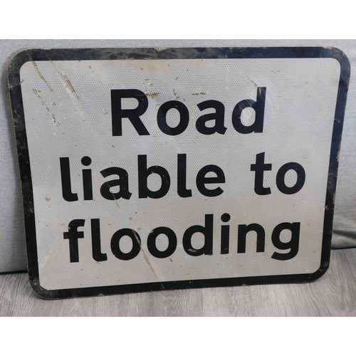 509 - 'Road liable to flooding' road sign