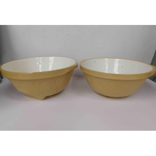 197 - Two - vintage Greens mixing bowls