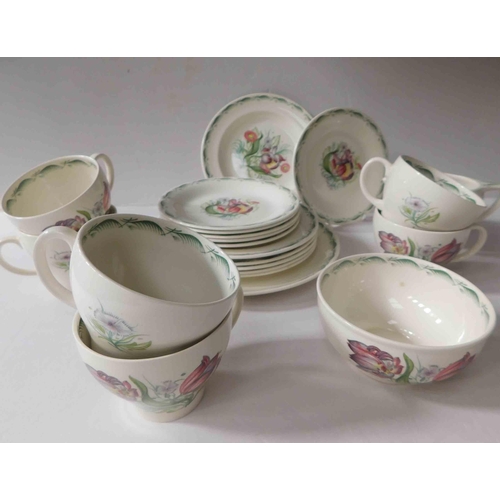 204 - Susie Cooper - Parrot Tulip part tea set