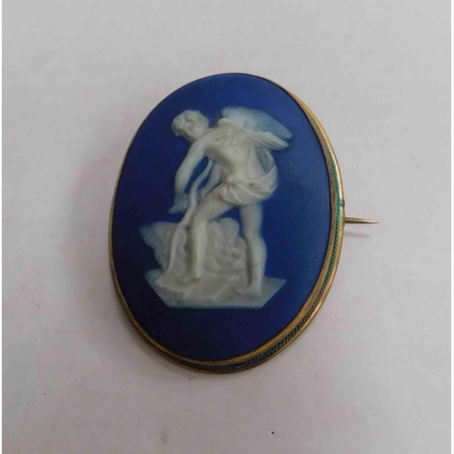 143 - Wedgwood - rolled Gold cameo brooch