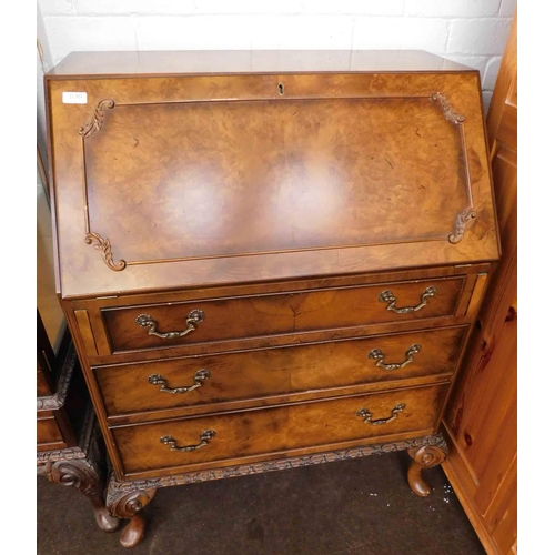 539 - Vintage drop fronted writing bureau