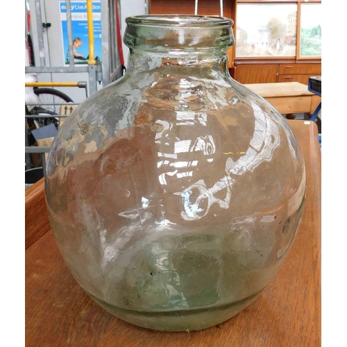 561 - Vintage glass carboy - approx. 14