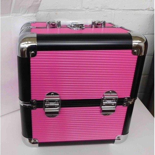 578 - Pink cantilever makeup box - new and boxed