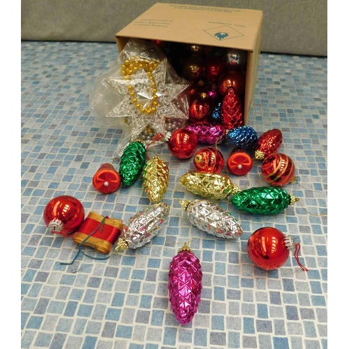 574 - Selection of vintage Christmas baubles etc.