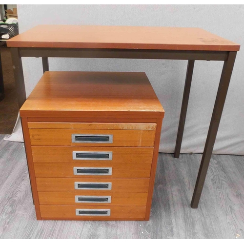 744 - Set of vintage drawers and small table