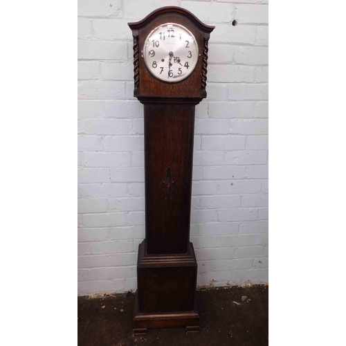 809 - Greenwood & sons grand daughter clock