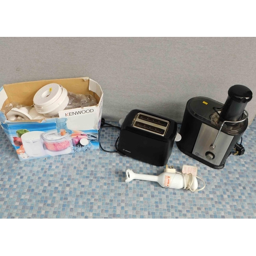 805 - 2x Slice toaster, Kenwood slicer, food processor and hand blender