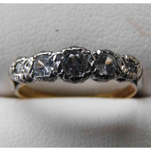 125 - 18ct gold & platinum - 1/2 eternity ring - size K