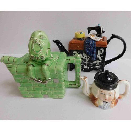 160 - Three - Novelty tea pots including Lingard Humpty Dumpty