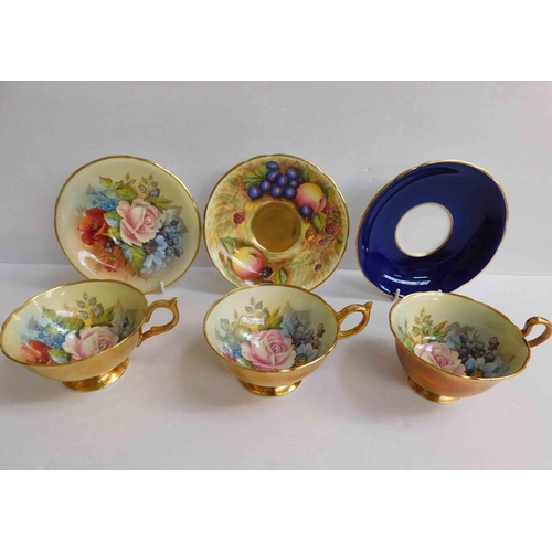 208 - Aynsley - J.A Bailey signed gold cups & saucers