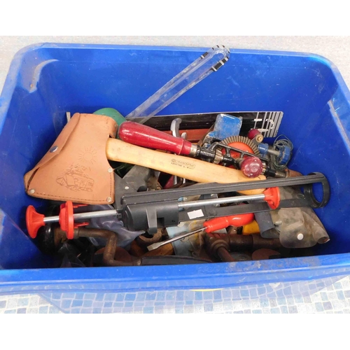 520 - Large box of tools