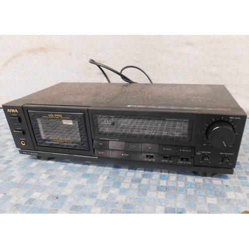 664 - Aiwa HX pro stereo cassette deck - unchecked