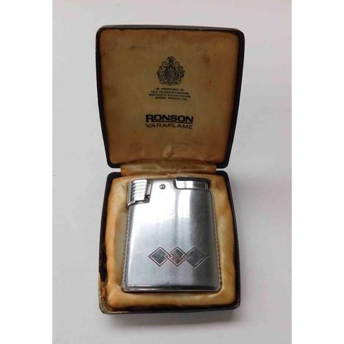 21 - Vintage - Ronson lighter in case