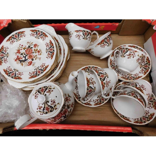 29 - Colclough - part tea set