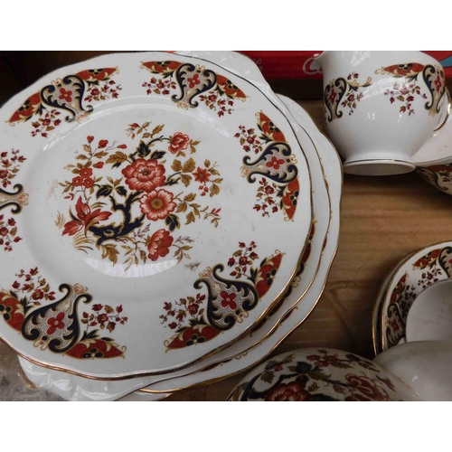 29 - Colclough - part tea set