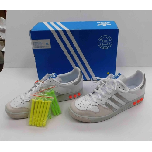 661 - Adidas original (new) Size 11 trainers