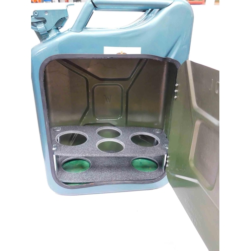 673 - Jerry can drinks holder