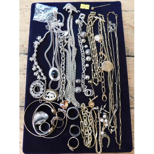 150 - Mixed - costume jewellery