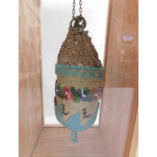 151 - Victorian - ladies beaded purse in display case