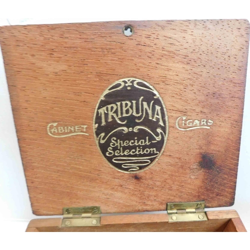 18 - Pair of early vintage - Tribuna cigar boxes