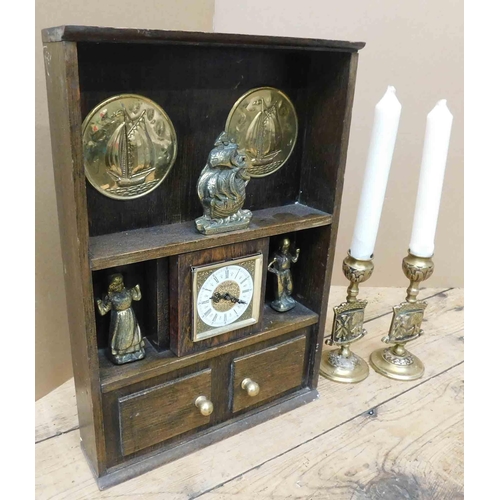 26 - Ornamental clock with brass decoration - approx. 9