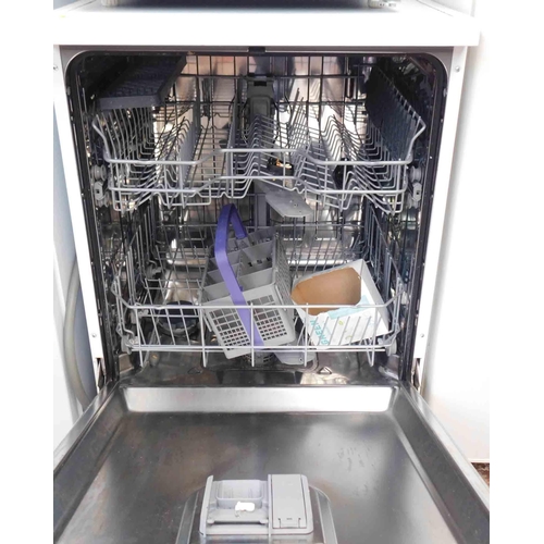 545a - Beko dishwasher in W/O