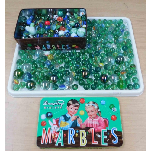 598 - Selection of vintage marbles