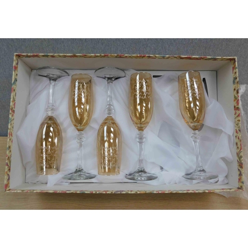 809 - Box of 5 Italian handmade champagne flutes