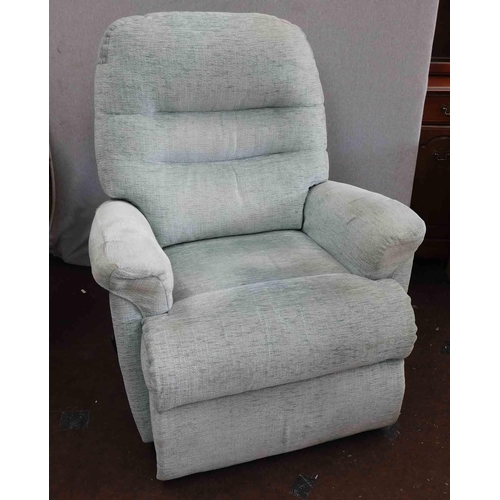 815 - Sherbourne manual reclining armchair