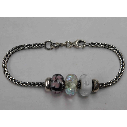 117 - Silver - troll beads bracelet