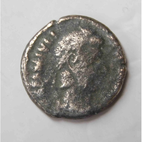 120 - Roman coin - Quintillius 270 AD