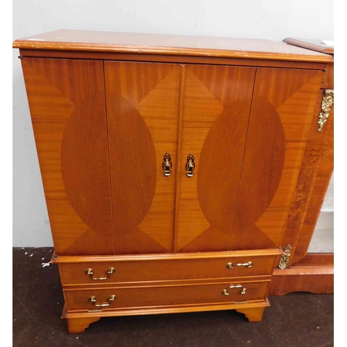 611 - Inlaid cabinet with brass handles