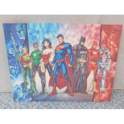 623 - Large Marvel canvas