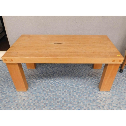 668 - Solid heavy occasional table