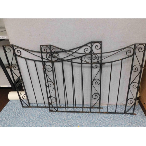 765 - Pair of cast iron gates 120cmW x 90cmH