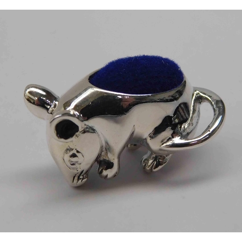 120 - Silver - mouse pin cushion