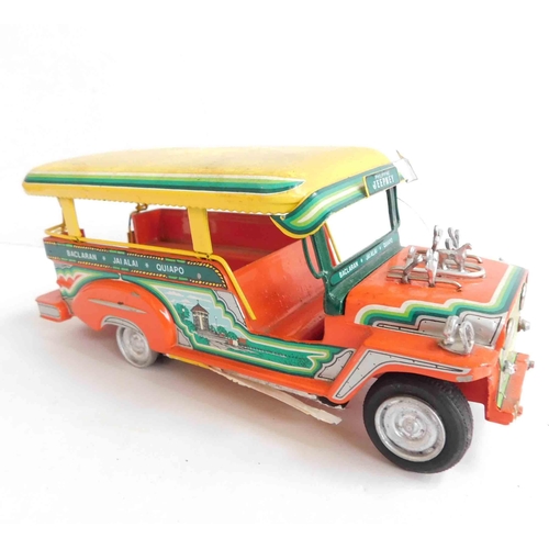 15 - Tinplate - Philippines style bus