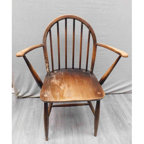 555 - Ercol Windsor chair